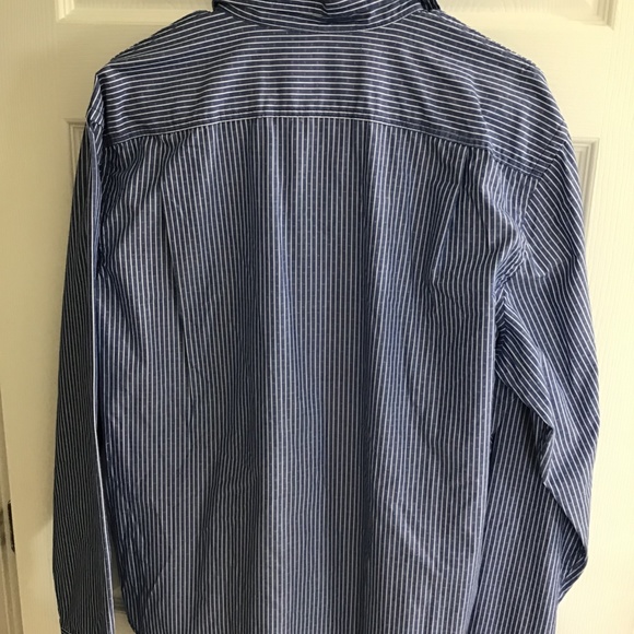 Izod  Saltwater Long sleeve Button Down - Picture 3 of 3